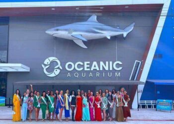 Participantes de concurso de beleza visitam atrativos em  Balneário Camboriú