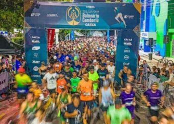 Meia Maratona Internacional reúne mais de 5 mil atletas em Balneário Camboriú