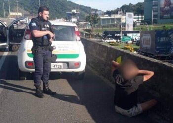 Homem desaparecido é preso após furtar carro da Prefeitura de Camboriú