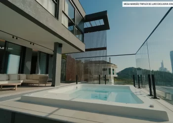 VÍDEO: Luxo com vista para o mar: mansão de R$ 28 milhões redefine o conceito de morar bem em Balneário Camboriú