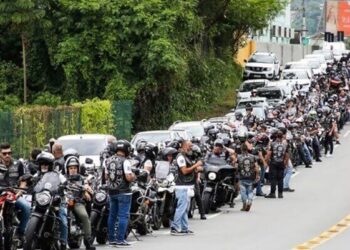 Ronco dos motores e som do rock marcam o 1º Motofest de Camboriú