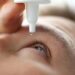 Colírio que corrige visão de perto dispensando o uso de óculos