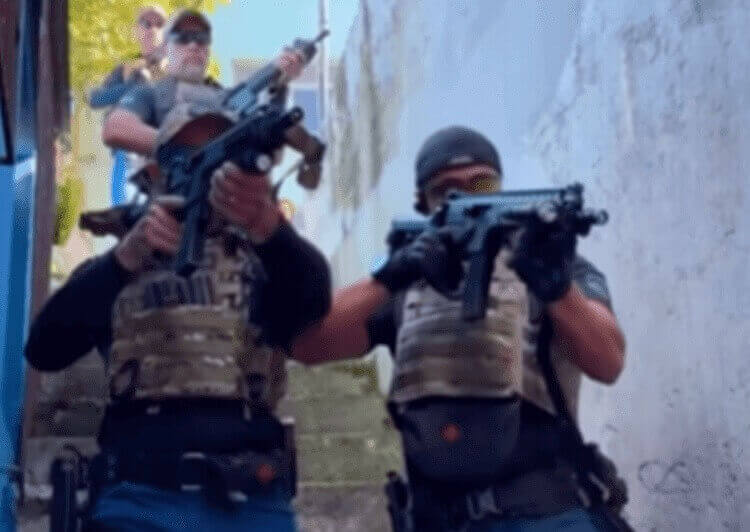 VÍDEO: Governador de SC rebate críticas da esquerda e diz que autorizaria até tanque de guerra para a polícia