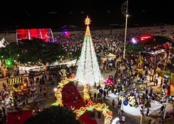 Desfiles, espetáculos e luzes: BC prepara programação especial de Natal