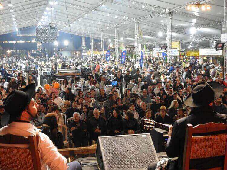 Acampamento Farroupilha de Balneário Camboriú recebe mais de 120 mil visitantes