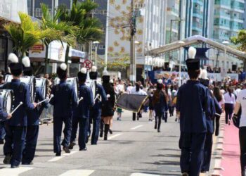 Balneário Camboriú celebra o Dia da Independência com dois desfiles cívicos