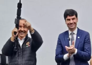 Compra de 350 fuzis israelenses pela Polícia Civil de SC provoca reação da esquerda