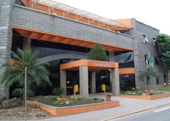 Prefeitura de Camboriú abre processo seletivo com salários de até R$ 4,5 mil; saiba como participar