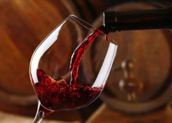 Tecnologia identifica aditivo proibido e que pode causar câncer em água, vinho e suco