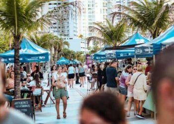 Feira da Orla transforma a Barra Sul em palco de cultura, sabores e música nesta quarta-feira (12)