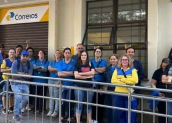 Greve dos Correios: “cansados da enrolação”, trabalhadores param em sete estados