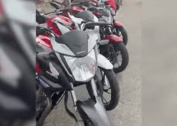 Confusão, rachas e veículos incendiados marcam a noite de Natal em Camboriú