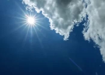 Verão terá temperaturas elevadas e chuvas irregulares em Santa Catarina