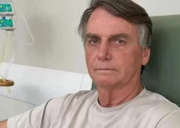 Moraes determina que Bolsonaro seja transferido para presídio da Papudinha