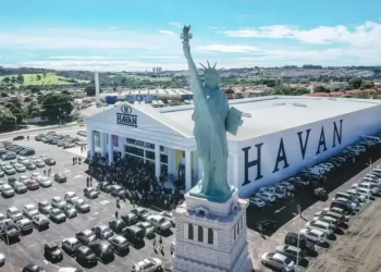 Ex-funcionária demitida após testemunhar contra a Havan será indenizada em R$ 10 mil