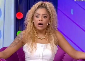 Vídeo: Apresentadora Cariúcha relata agressão em Balneário Camboriú