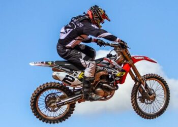 Luto no motocross: Chumbinho Becker morre aos 56 anos após acidente em Santa Catarina