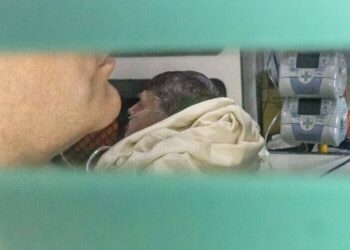 Bolsonaro segue na UTI após piora no estado de saúde, diz boletim médico