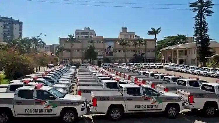 Polícia Militar de SC recebe 120 novas viaturas e reforça segurança em todo o estado