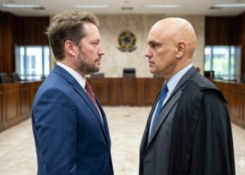 Moraes volta atrás e nega visita de assessor de Trump a Bolsonaro