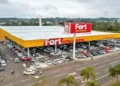 Feirão de empregos 50+ em Santa Catarina abre 910 vagas no Fort Atacadista