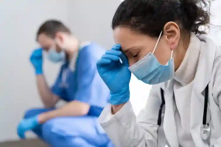 Enfermeiros podem ter jornada reduzida para 36 horas