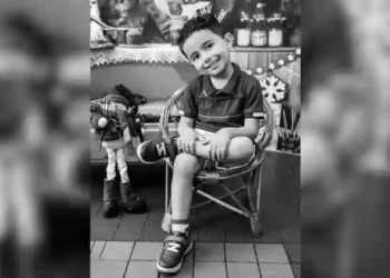 Menino de 4 anos morre após cair de janela de hotel em Blumenau