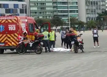 Homem morre após afogamento na Praia Central de Balneário Camboriú neste domingo