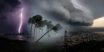 Frente fria coloca Santa Catarina em alerta para temporais, ventos fortes e queda brusca de temperatura