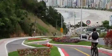 Balneário Camboriú barra arranha-céu para preservar a vista da Estrada da Rainha