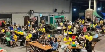 Brasil reencontra o Japão em duelo inédito da nova fase de 16 avos da Copa do Mundo; CELD transmite partida em Balneário Camboriú