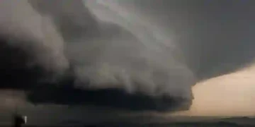 Defesa Civil alerta para temporais, granizo e ventos fortes em Santa Catarina