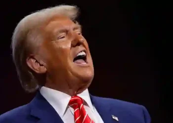 Grupos armados do Iraque oferecem US$ 10 milhões pela morte de Donald Trump