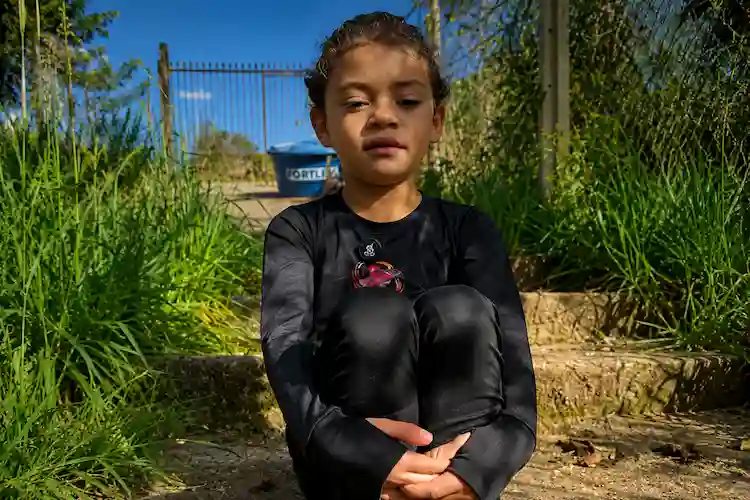 Vídeo: Menino de 6 anos sofre preconceito por fazer balé e recebe apoio da Escola Bolshoi