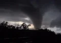 Defesa Civil confirma tornado no RS e revela as três cidades atingidas