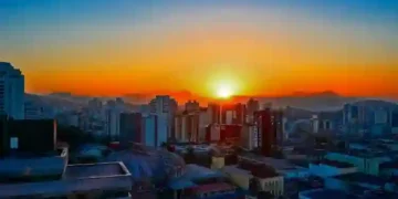 Inverno ou verão? Joinville chega aos 35°C e chama atenção com calor fora de época