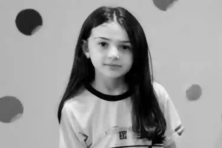 Morre menina de 10 anos três dias após mãe morrer em deslizamento em Santa Catarina