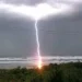 Morre mulher que foi atingida por raio em praia de Santa Catarina