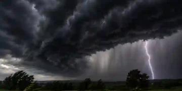 Santa Catarina entra em grande perigo com alerta vermelho para temporal