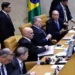 Moraes, Mendonça e Dino ficam lado a lado em julgamento histórico no STF