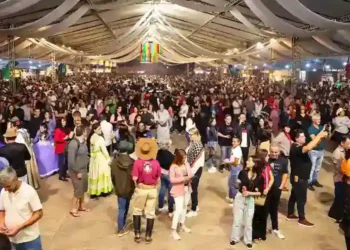Festa Farroupilha de Balneário Camboriú começa nesta sexta com 10 dias de shows; veja a programação