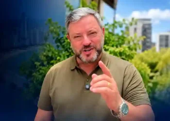 Estado de saúde de Dr. Elcio Kuhnen é atualizado após queda de trio elétrico