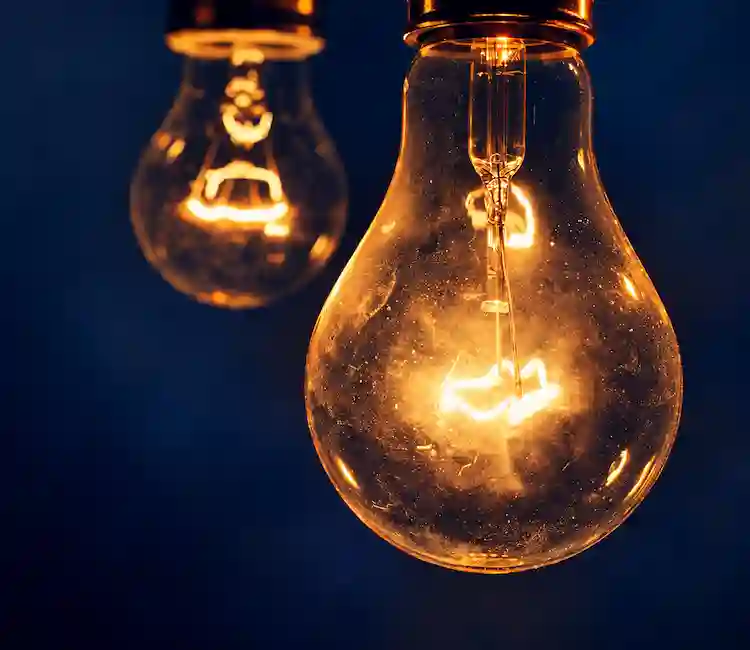 Conta de luz pode ficar mais barata em outubro? Entenda a mudança